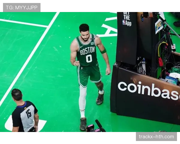 恰尔汗奥卢中场表现持续升级，成球队争冠关键人物