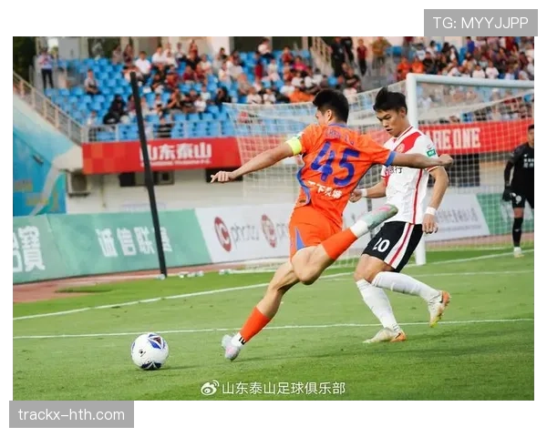 山东泰山队到底怎么了？内部冲突、战术混乱，豪门地位岌岌可危！